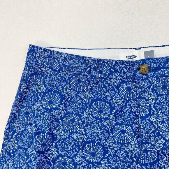 Old Navy Women’s Chino Shorts Blue/White Print Size 4 - Picture 3 of 8